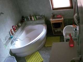 Julmodels Bathroom 1st Floor-2
